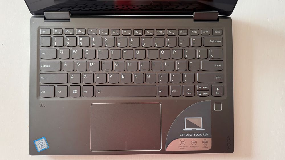 Laptop 2 w 1, Lenovo Yoga 720 13,3" i7 /8GB/ 256GB SSD/ DOTYK/ RYSIK