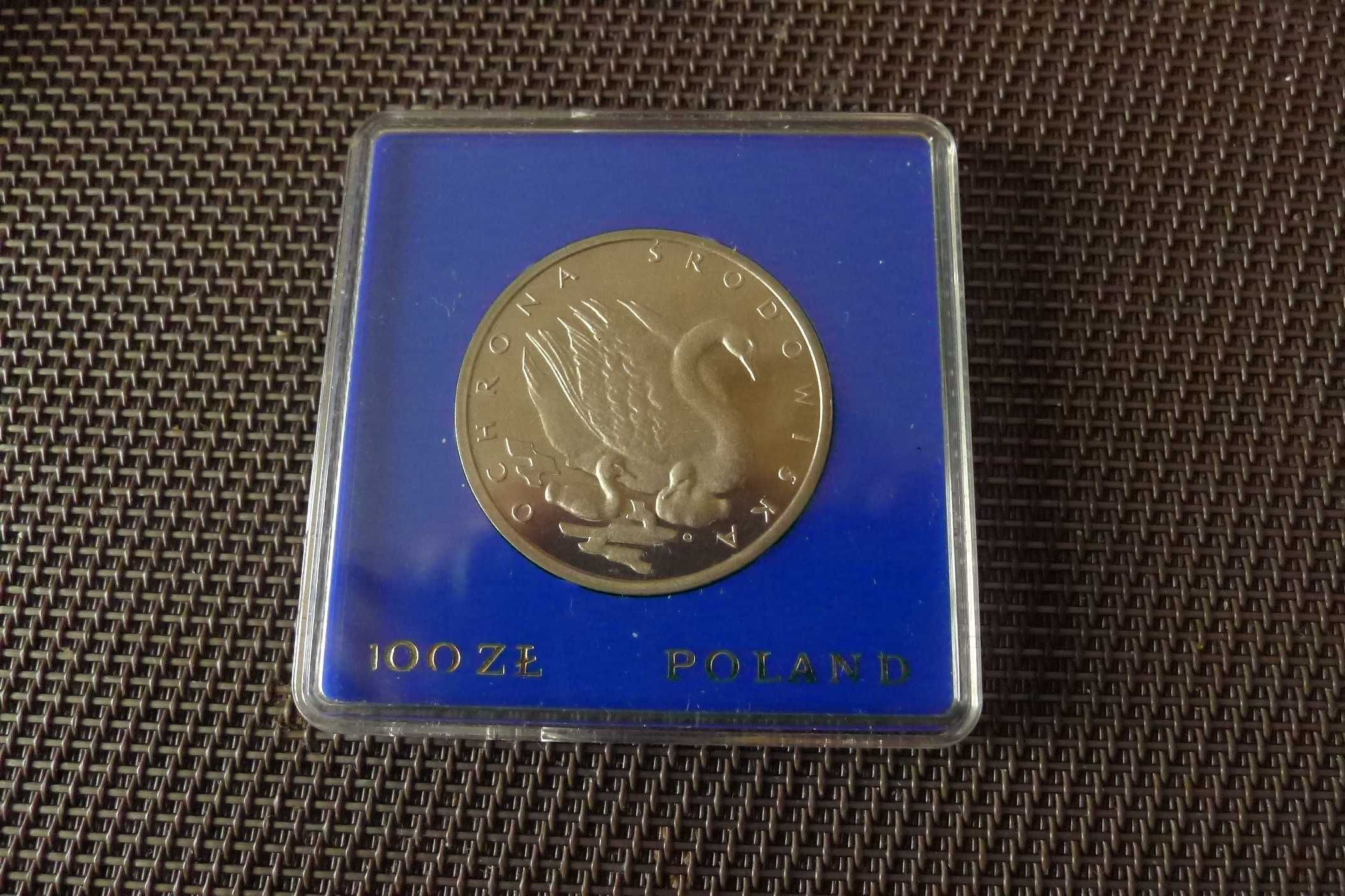 Dwie Monety Łabędź 1984 r i Bocian 1982 Lustrzanki lat 80 r w etui NBP