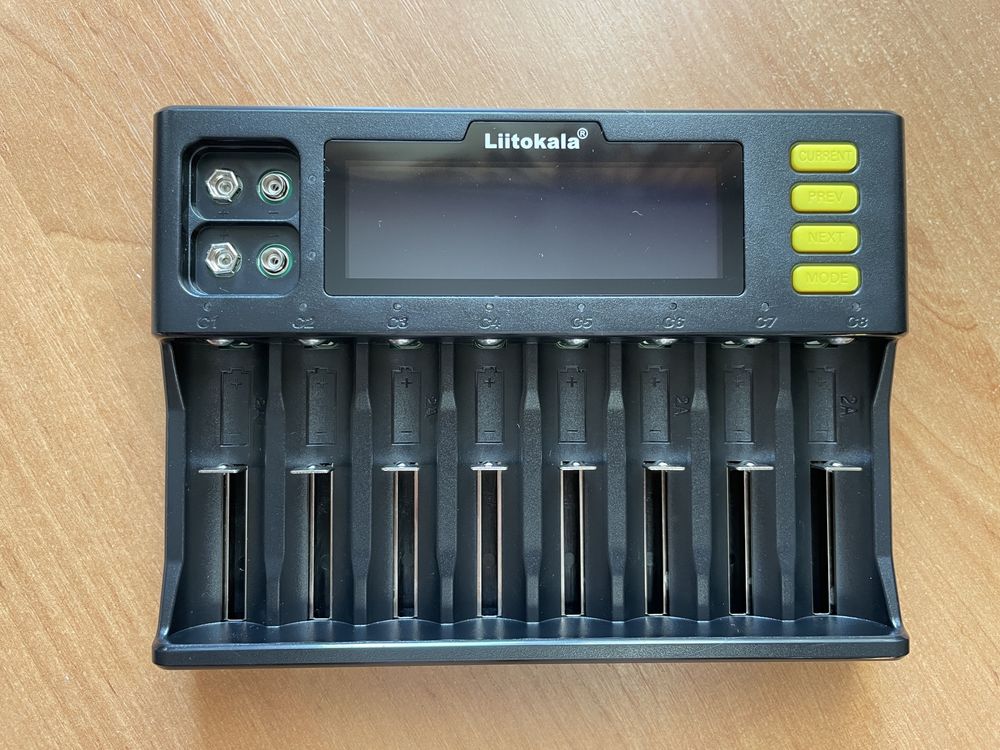 Универсальное зарядное устройство LiitoKala Lii-S8. Оригинал