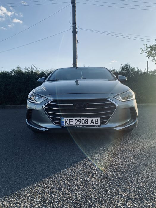 Продам Hyundai Elantra 2018