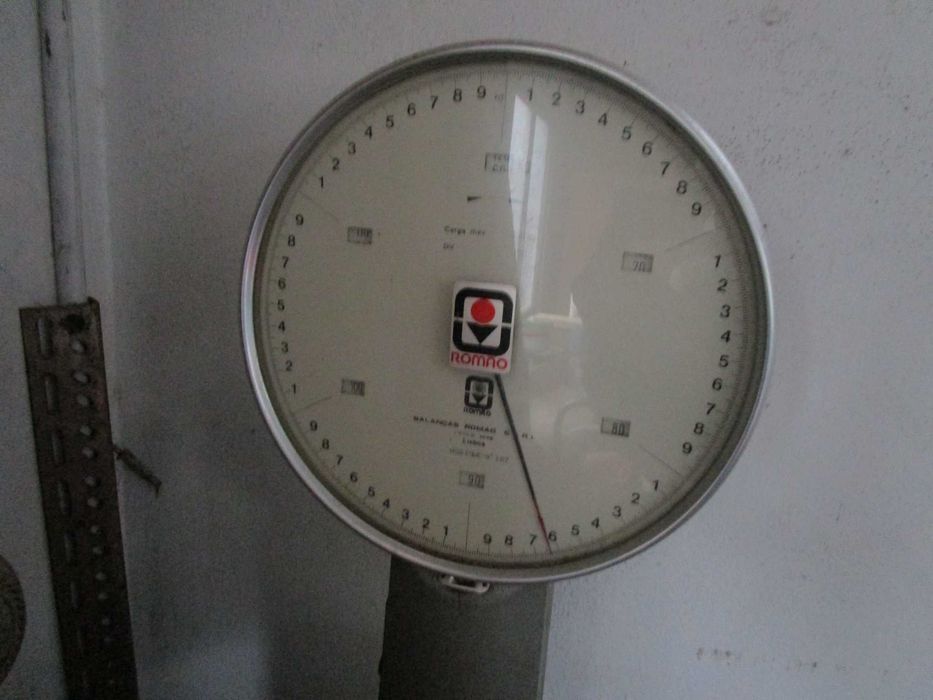 Balança industrial com plataforma