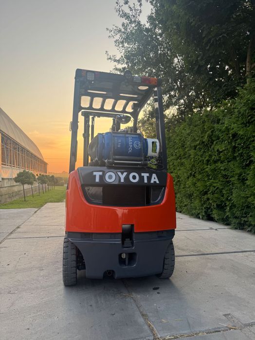 Wózek Widłowy Toyota 8Fgf-15