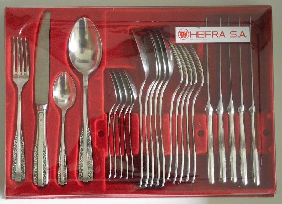 HEFRA  wzór WSCHODNI  - sztućce oraz środek stołu - fabrycznie nowe