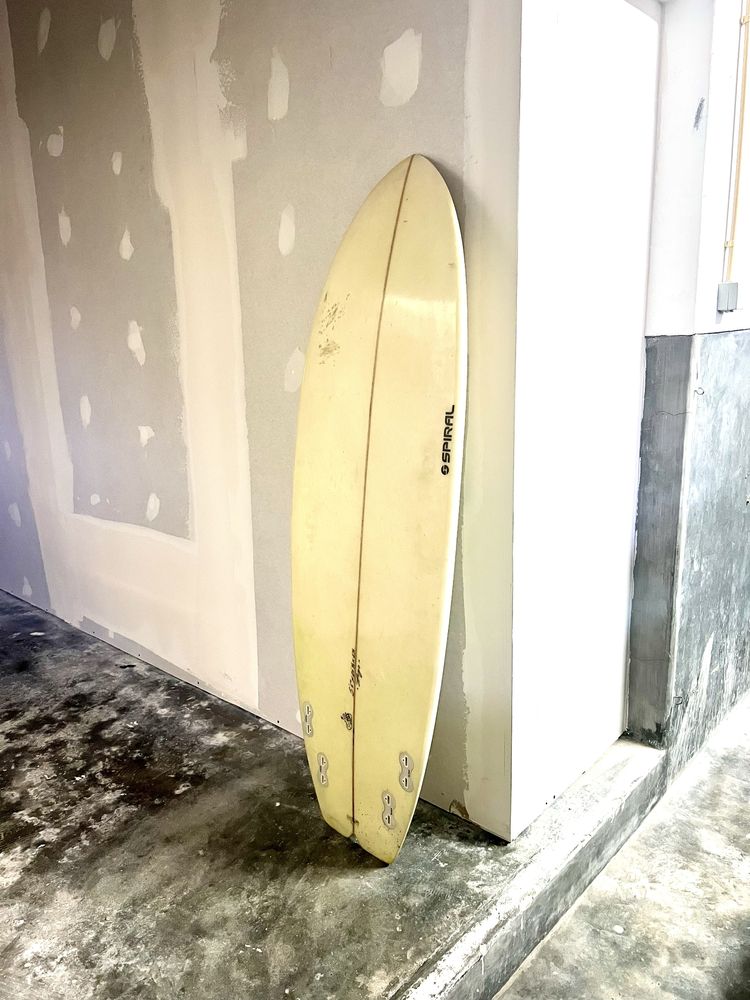 Spiral Seaside 5’6 Surf