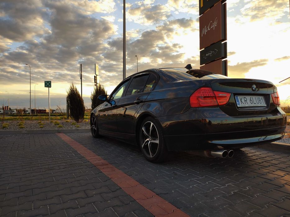 BMW E90 320i 2005r + LPG