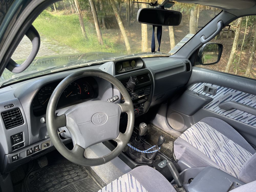 Toyota Land Cruiser KZJ90