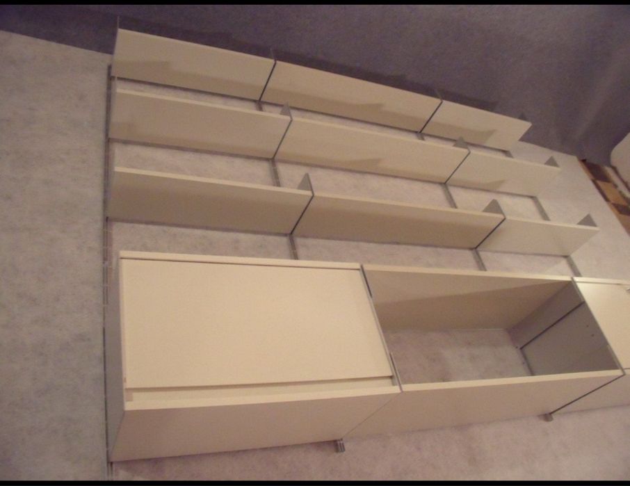 Vitsoe regal scienny Dieter Rams