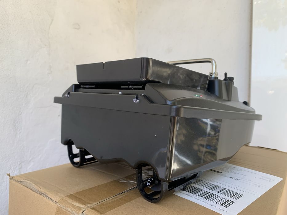 Carpfishing bait boat