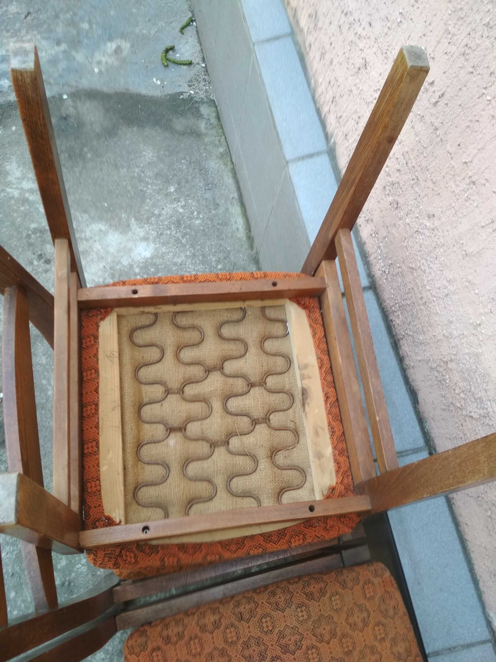 Стул деревянный винтажный 4шт .