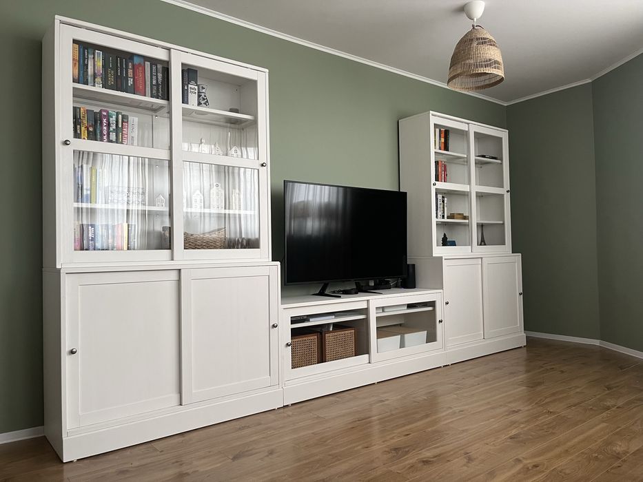 Meble do salonu z serii Havsta IKEA 2x witryna 1x szafka rtv