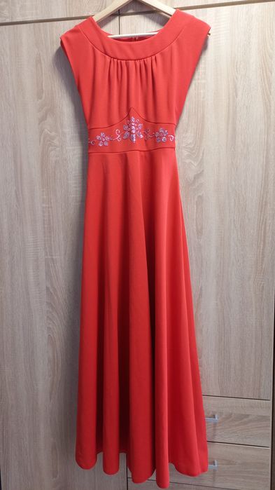 Сукня довга 142 см