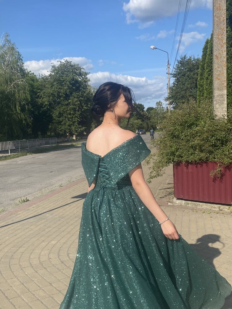 Випускна сукня, Вечірня сукня