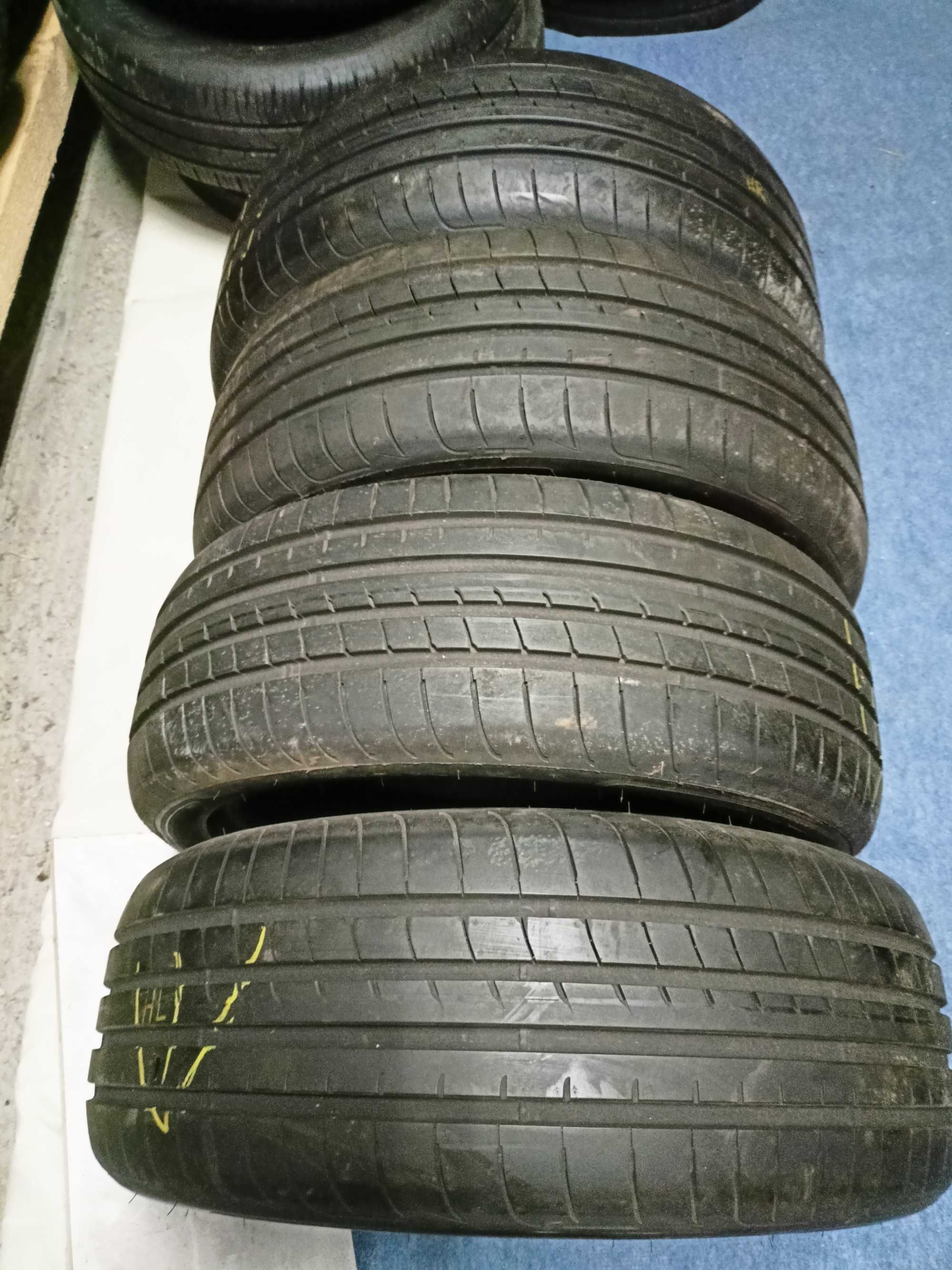 Opony letnie Goodyear Eagle F1 215/45R18 jak nowe 7 mm bieżnika