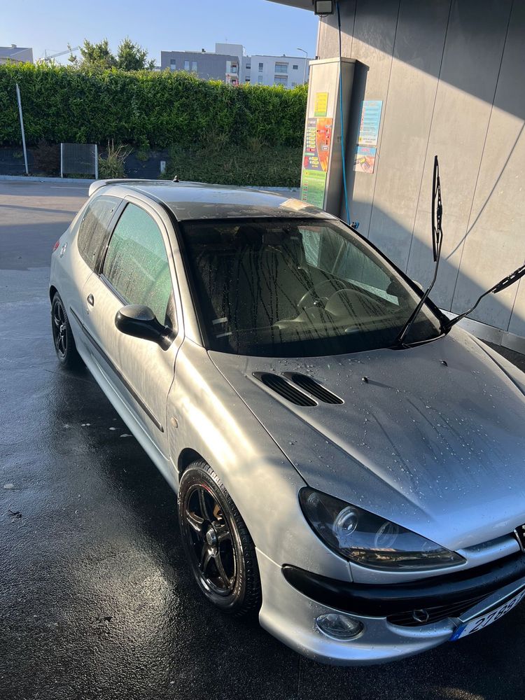 Peugeot 206 2.0 HDI