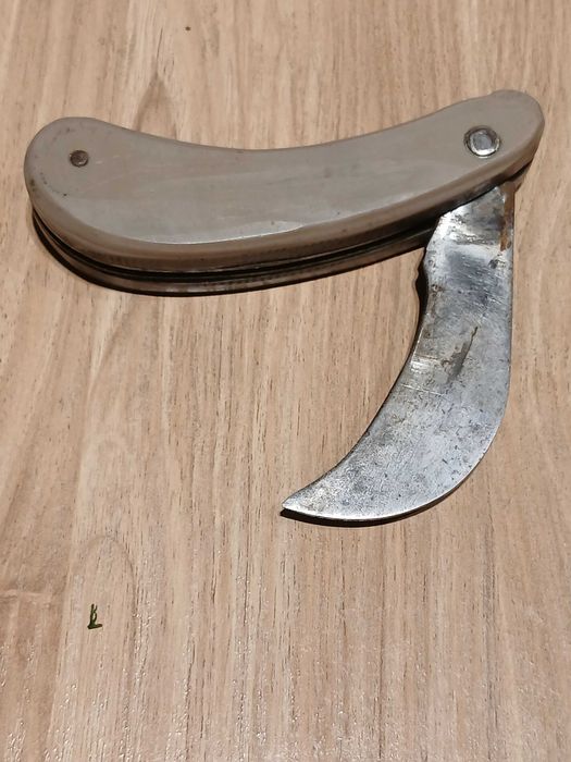 Садовый нож производства ссср.Большой.Тяжелый.