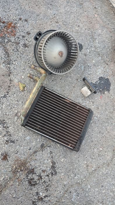 Радіатор пічки радиатор печки моторчик реостат галант 5 galant 5