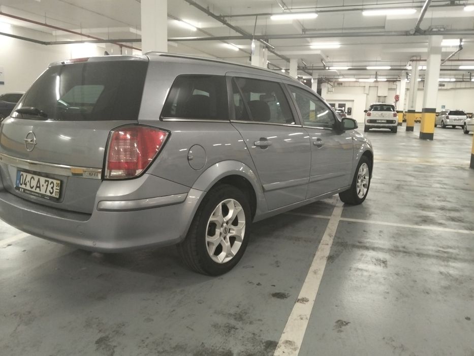 Opel astra 1.3 CDI ano 2006