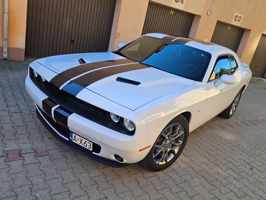 Dodge Challenger super track pak 120 tkm wersja GT 4x4 Alpine skóry wentyle