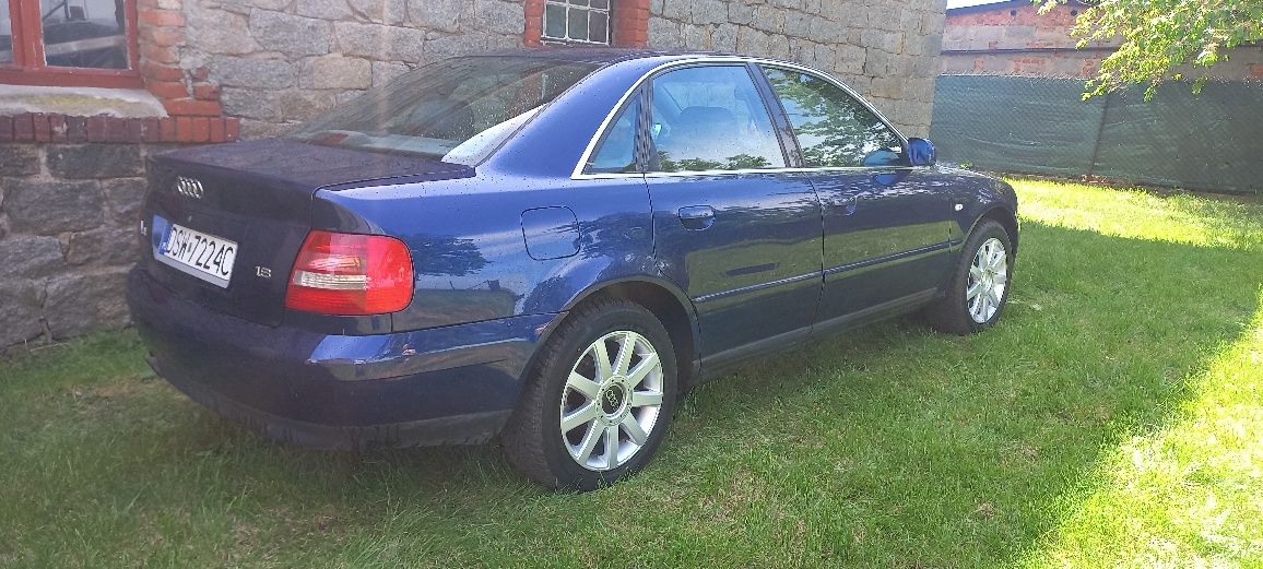 Audi A4 1.8 turbo AUTOMAT! LPG