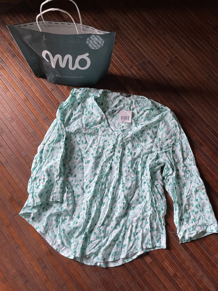 Blusa Nova com etiqueta MO