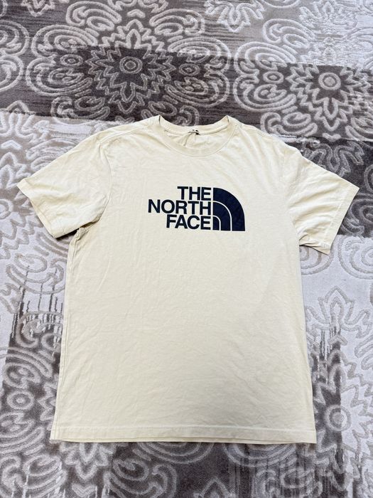 Футболка the north face