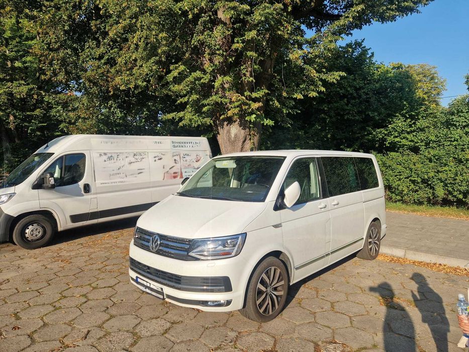 Volkswagen Multivan Highline 2016 • 4x4 • • Bogate wyposażenie •