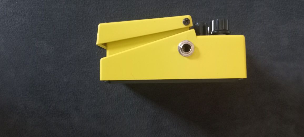 Sprzedam efekt gitarowy Over drive BOSS SD-1