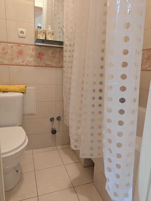 Доба Сяйво неподалік жд