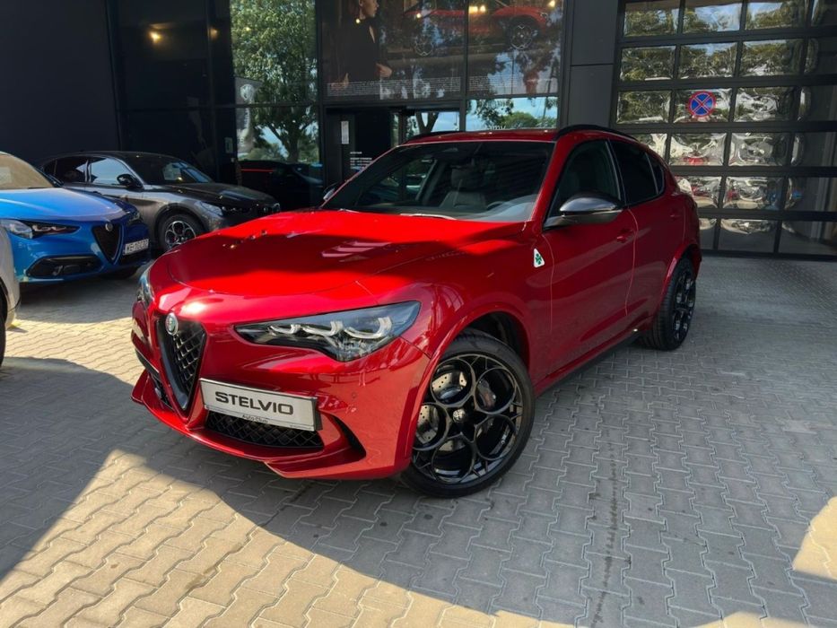 Alfa Romeo Stelvio Alfa Romeo Stelvio Quadrifoglio 2.9 V6 520KM