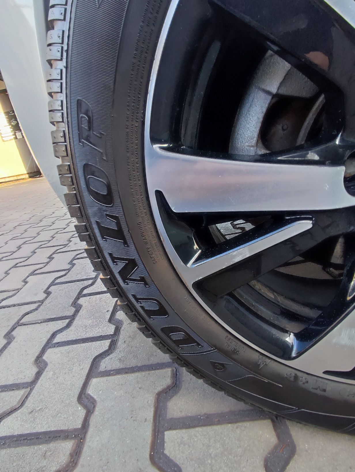 Продам Пежо 3008 1.6 MPI