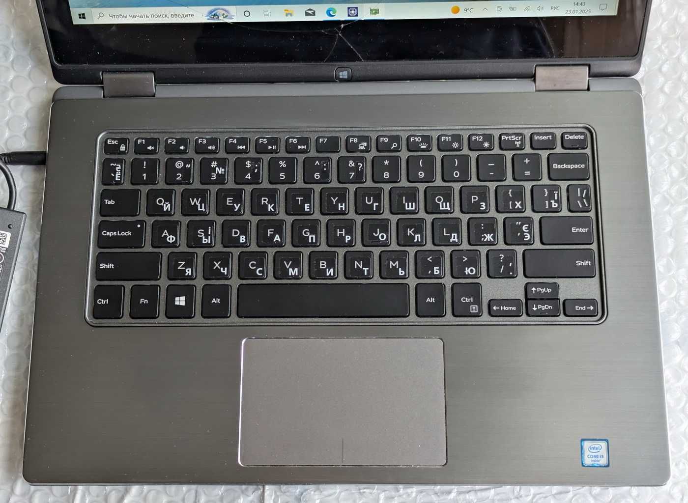 ноутбук 2в1 Dell Inspiron 13-7353 i3 6100U DDR8gb ssd 64 gb