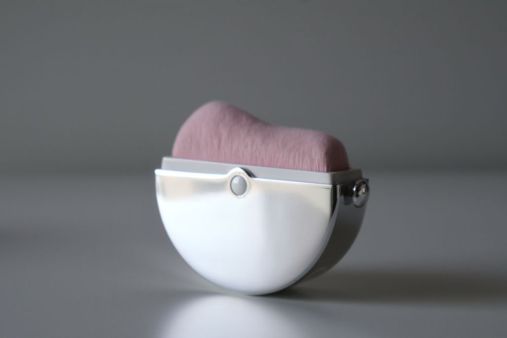 Pincel Base Glossier Stretch Foundation Brush (NOVO)