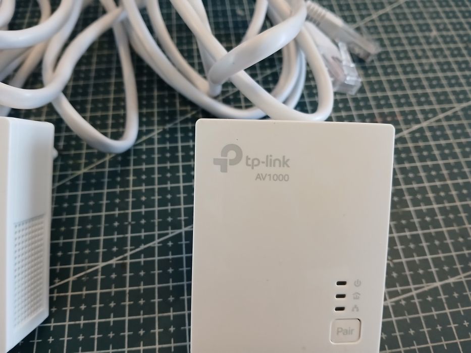 Kit cpl Tp-link AV 1000 (sem caixa nem manual)