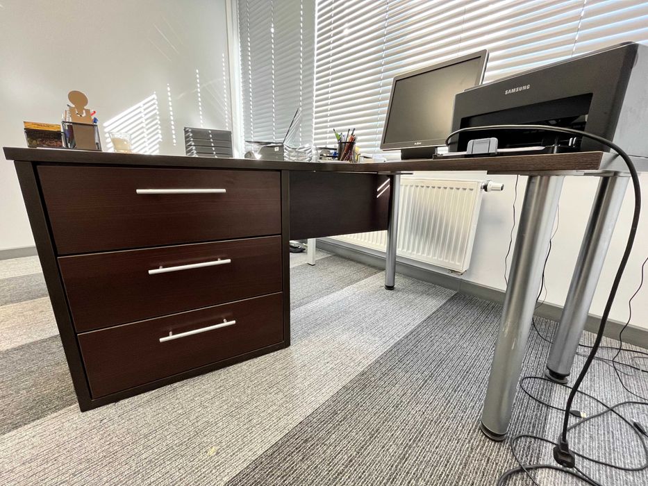 biurko rogowe 150 cm x106 cm