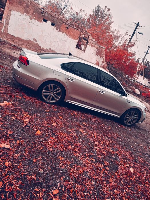 Продам автомобіль Wolksvagen Passat B8