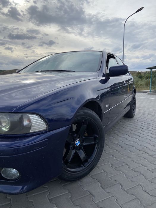 Продам BMW e39 2.5 M52B25
