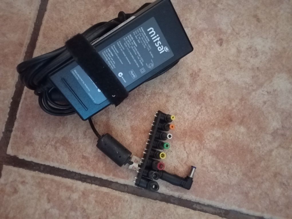 Carregador universal para portátil - mitsai