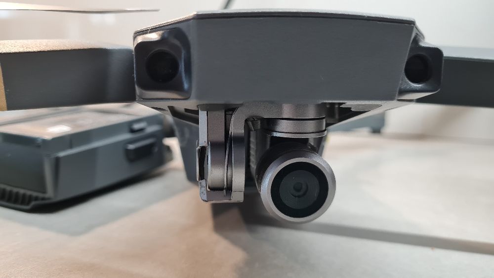 Dron DJI Mavic Pro 1