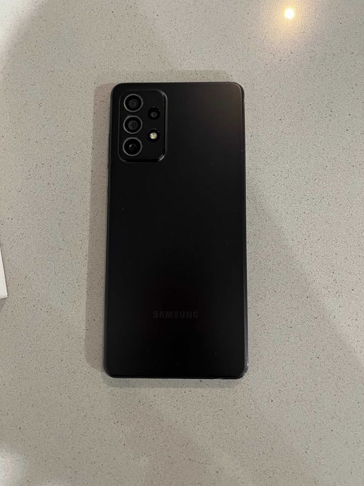 Samsung Galaxy A72 (256 GB) + Samsung Galaxy Watch 4 Classic