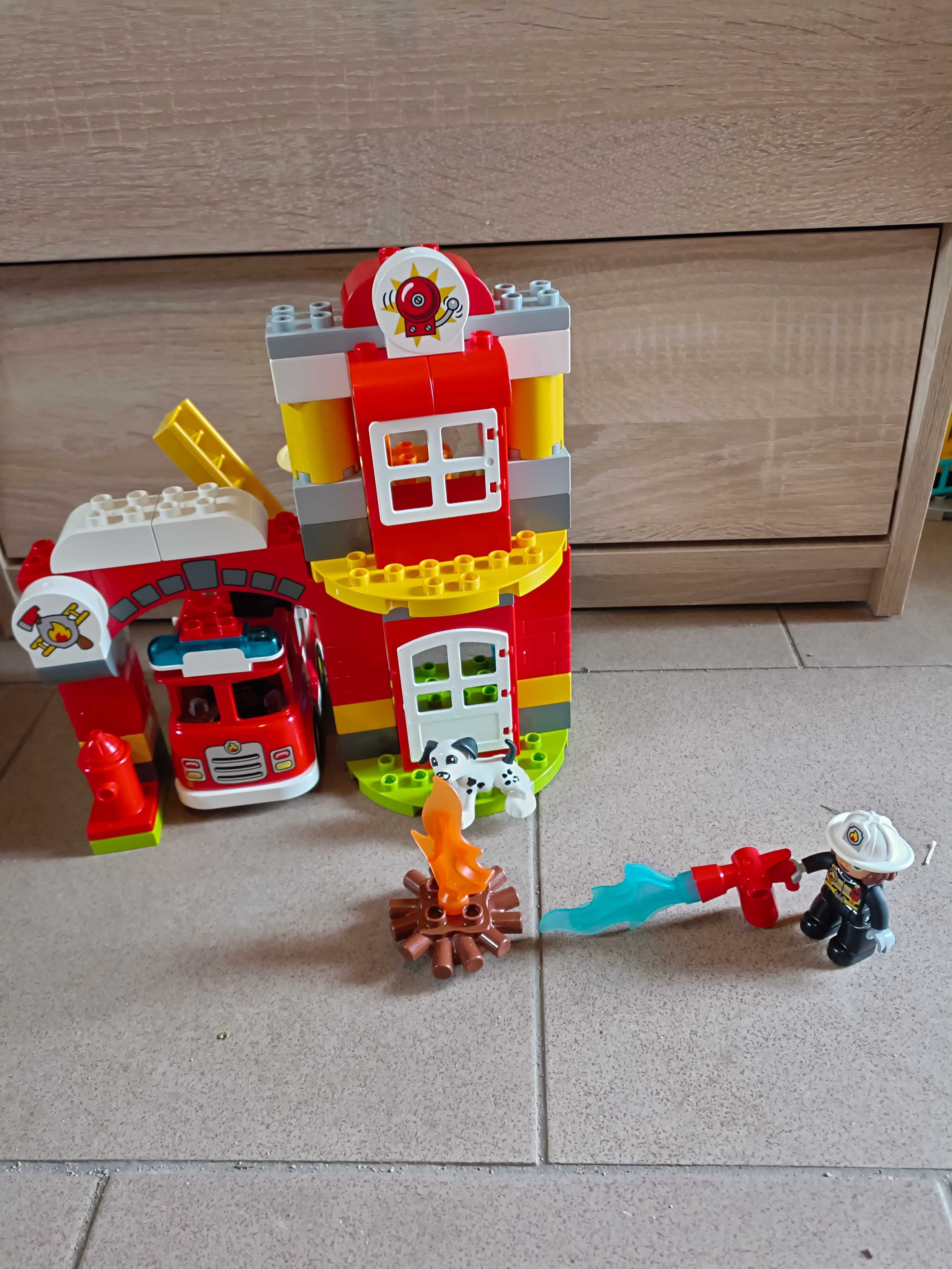 LEGO Duplo 10903 remiza strażacka