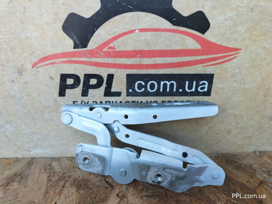 Ford Transit Connect Mk2 13-21 Петля капота правая AM51-16800-AH