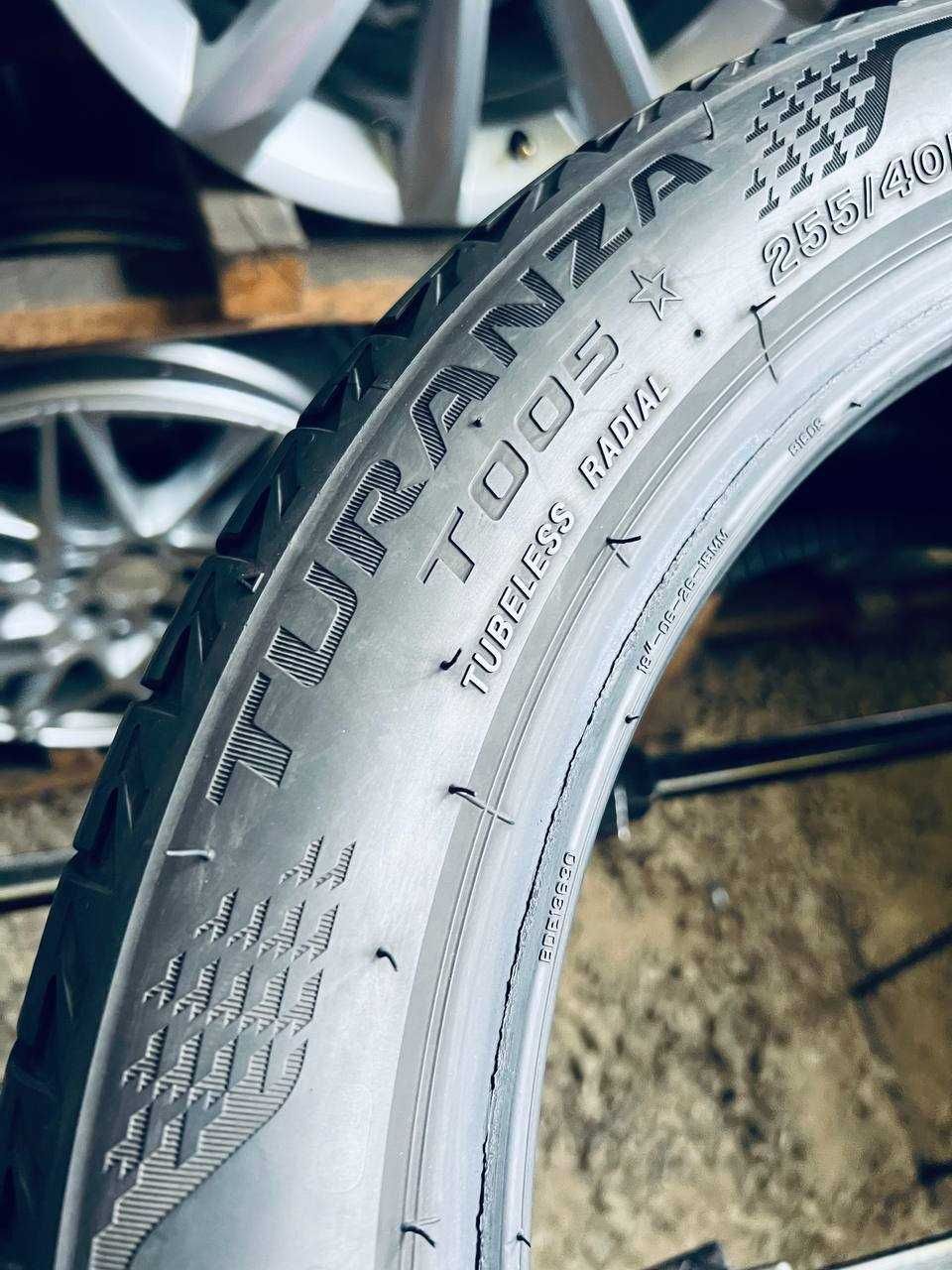 Шини Резина Літні 255 40 18 Bridgestone Turanza T005 [21-23] 2шт