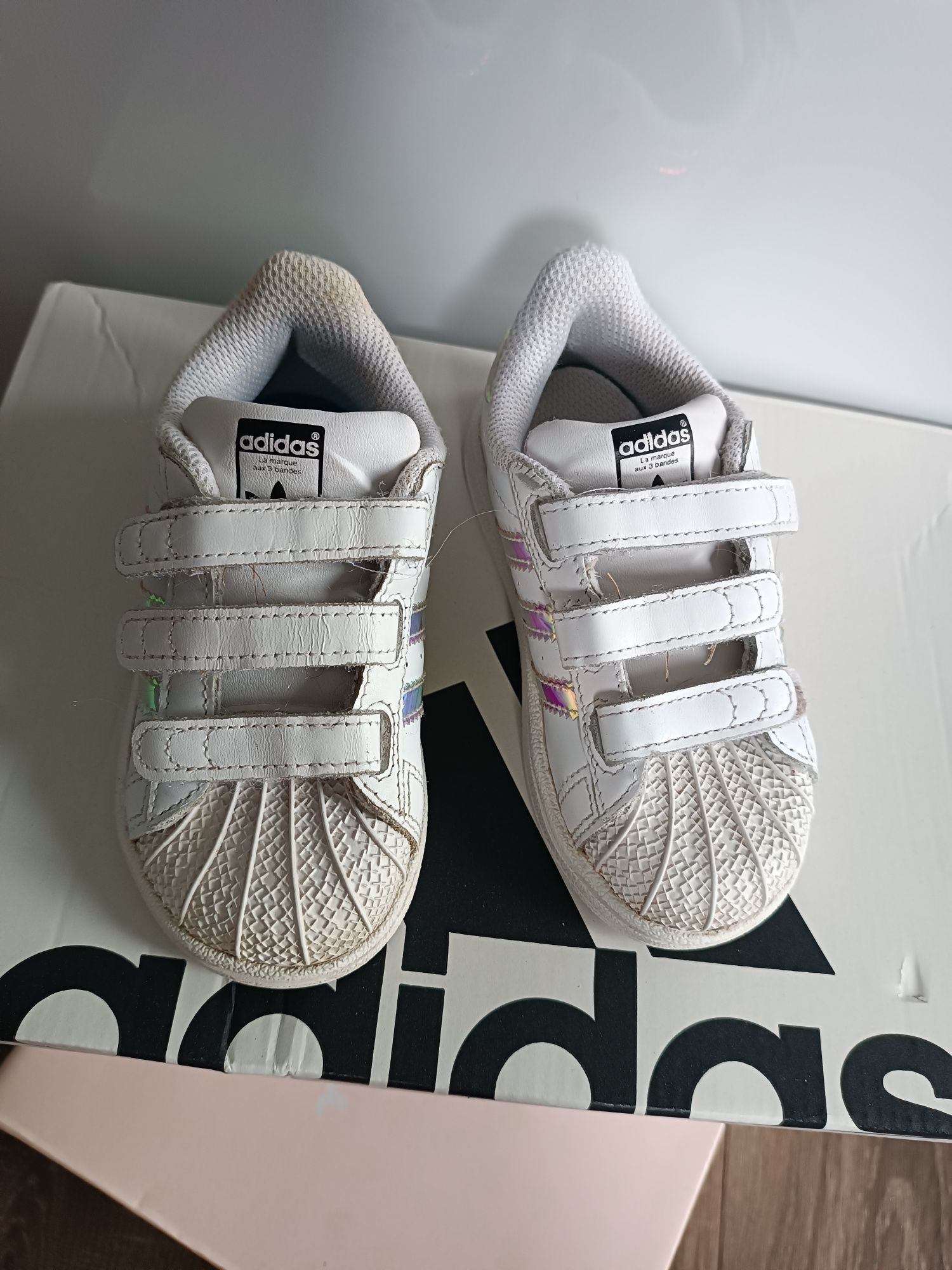 Buty sportowe adidas superstar i adidas neo 24