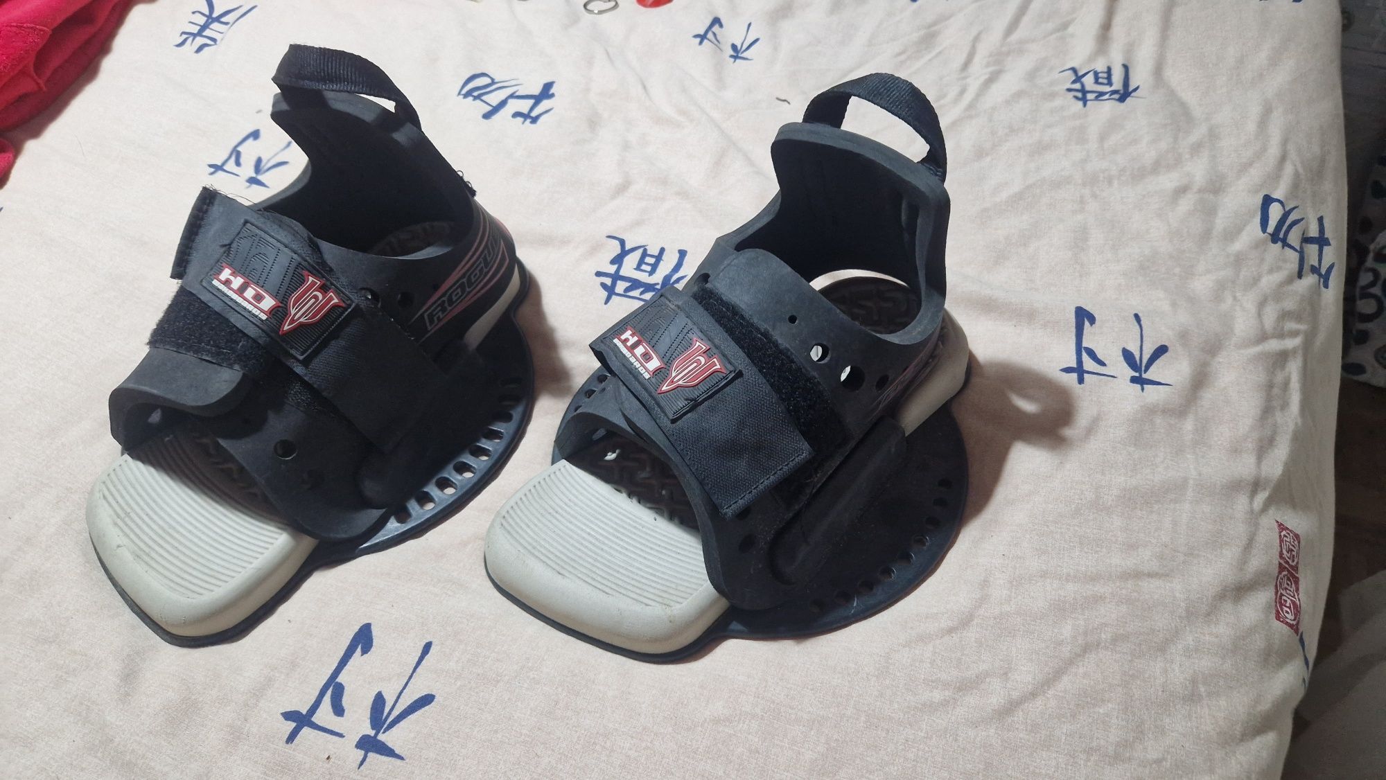 Fixadores wakeboard Rogue