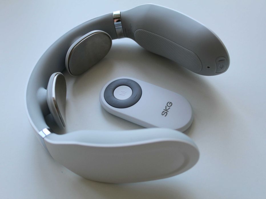 Масажер для шиї SKG 4098 White (несправний)