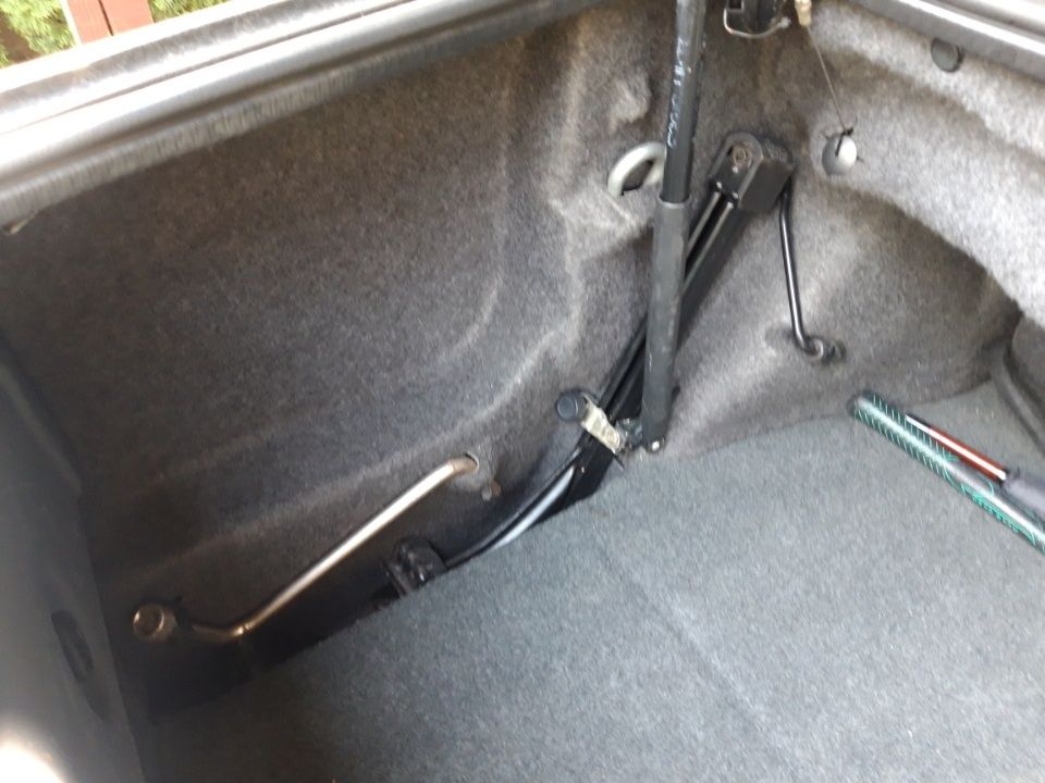 BMW E30 cabrio 1.8