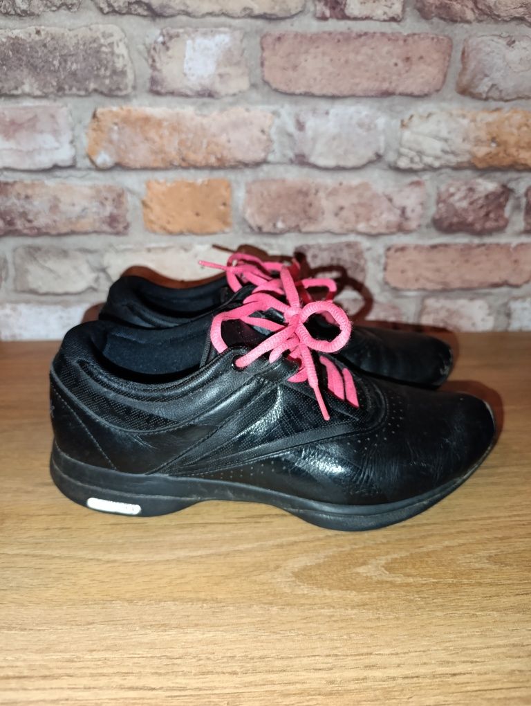 Buty damskie adidasy Reebok EasyTone czarne r.38 czarne