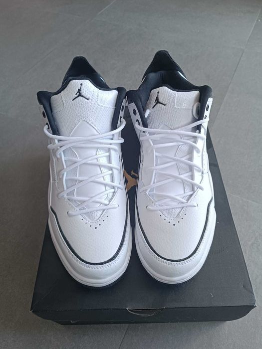 Jordan Courtside 23