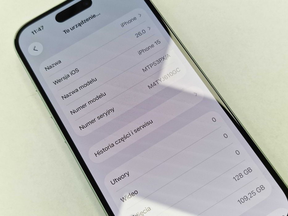 Iphone 15 128GB/ Green/ Zielony/ Bateria 87%/ Grade B+ + ładowarka