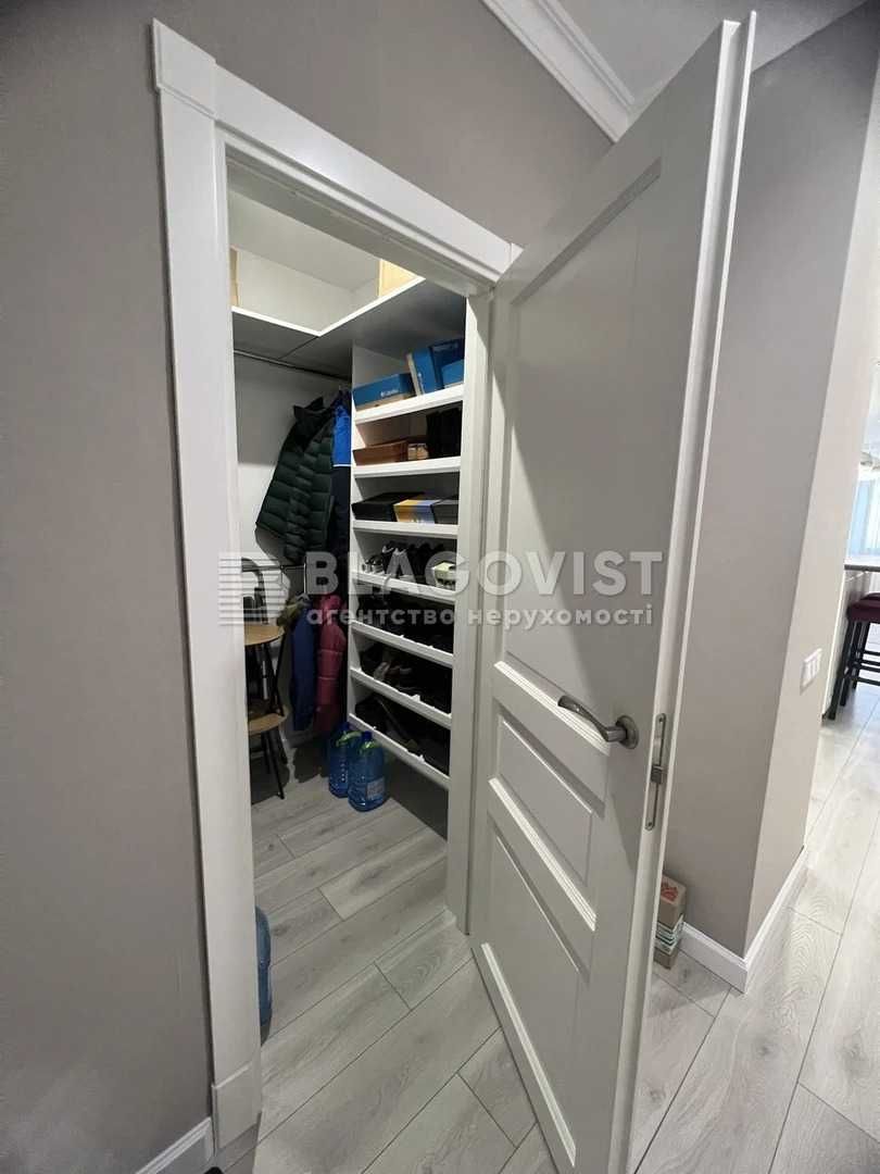 Кішки Самійла (Конєва Маршала) 12, 100м. 4 кім. ЖК Венеція! Голосіїво!